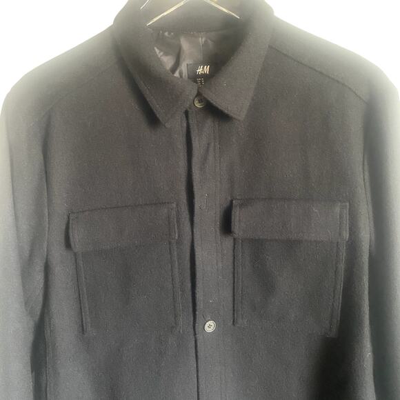 H&M Men's Black Wool Four Pocket Button Front Lined Coat Size Medium - Picture 4 of 9